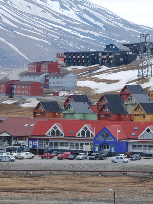 Siedlung Longyearbyen auf Spitzbergen