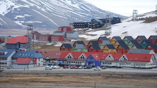Siedlung Longyearbyen auf Spitzbergen