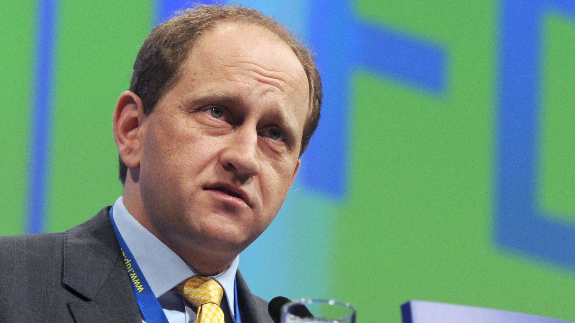 Alexander Graf Lambsdorff auf einem FDP-Parteitag Alexander Graf Lambsdorff auf einem FDP-Parteitag