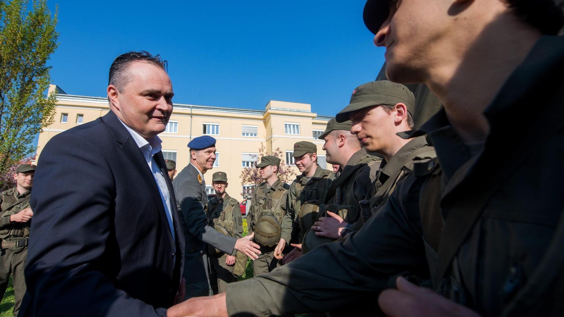 Hans Peter Doskozil, Österreichs Bundesminister für Landesverteidigung und Sport Hans Peter Doskozil, Österreichs Bundesminister für Landesverteidigung und Sport