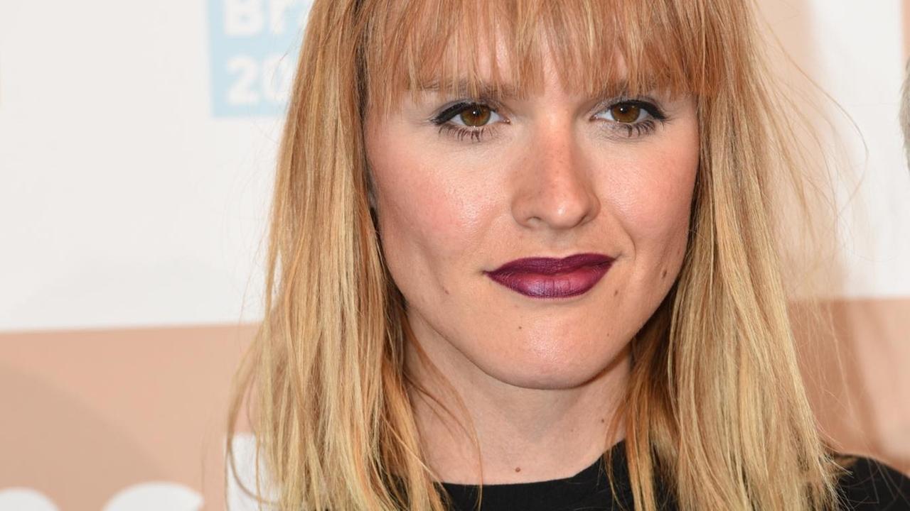 Cosima Viola spielt seit 2001 "Jack" in der Lindenstraße. Cosima Viola spielt seit 2001 "Jack" in der Lindenstraße.