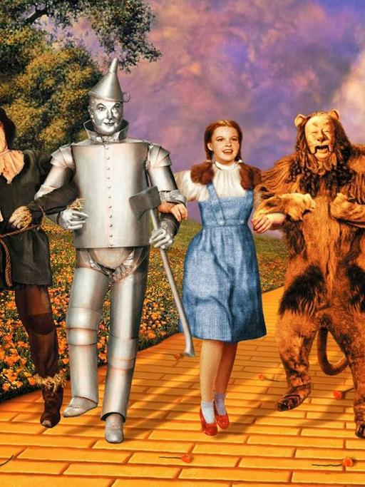 Judy Garland (m) in dem Musicalfilm "Der Zauberer von Oz"