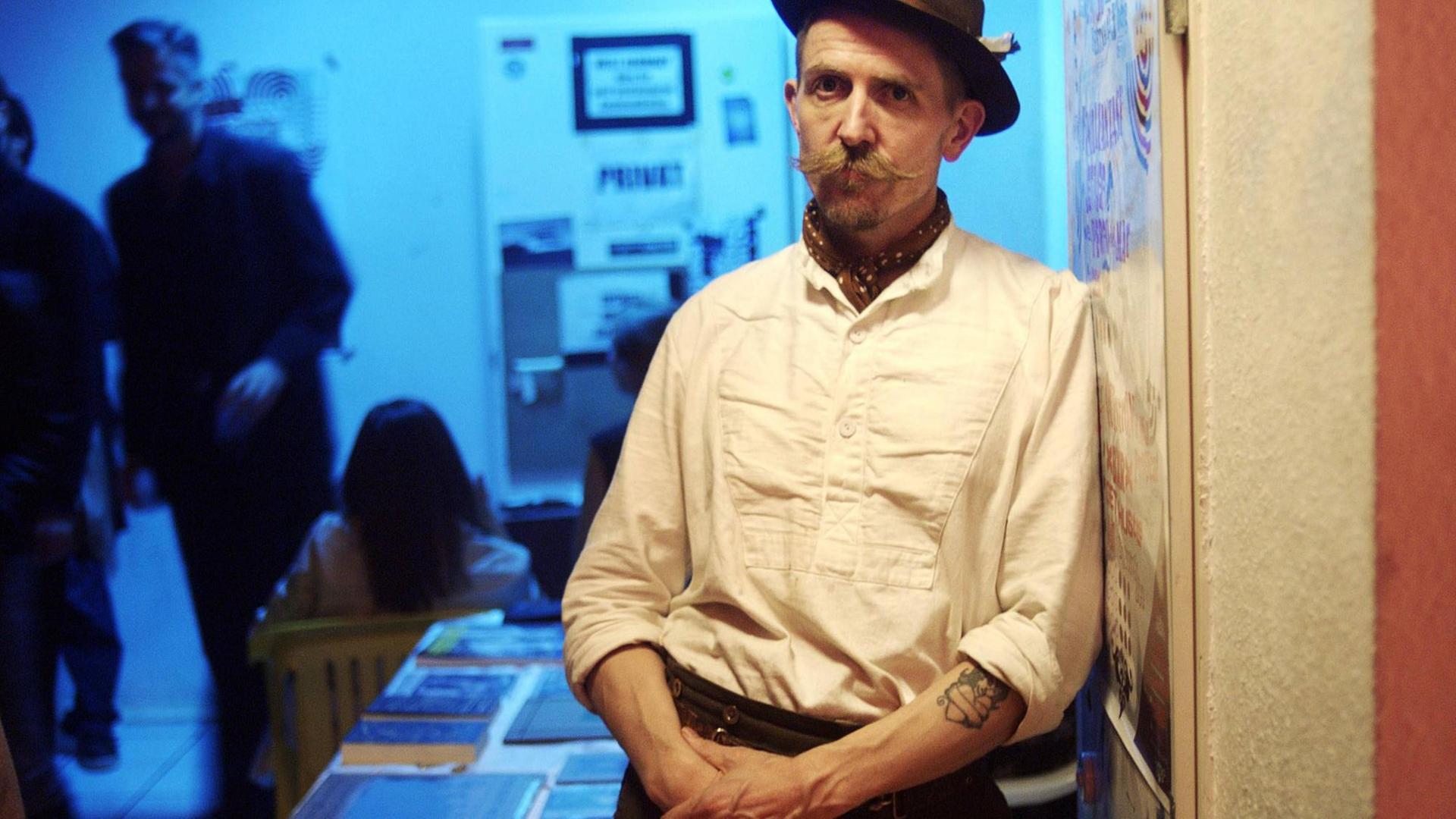 Sänger und Künstler Billy Childish (GBR) anlässlich eines Fotoshootings in Berlin, 2006 Sänger und Künstler Billy Childish (GBR) anlässlich eines Fotoshootings in Berlin, 2006