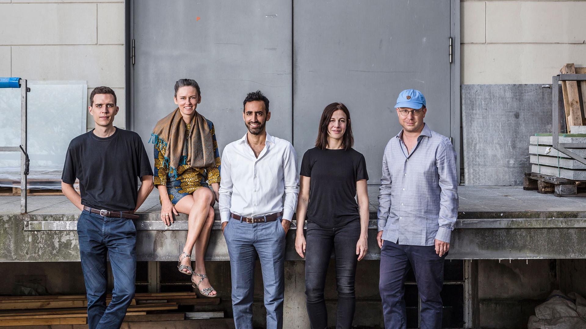 Christian Falsnaes, Slavs and Tatars, Anne Imhof und Florian Hecker (v.l.n.r.) sind die Nominierten für den Preis der Nationalgalerie 2015. Christian Falsnaes, Slavs and Tatars, Anne Imhof und Florian Hecker (v.l.n.r.) sind die Nominierten für den Preis der Nationalgalerie 2015.