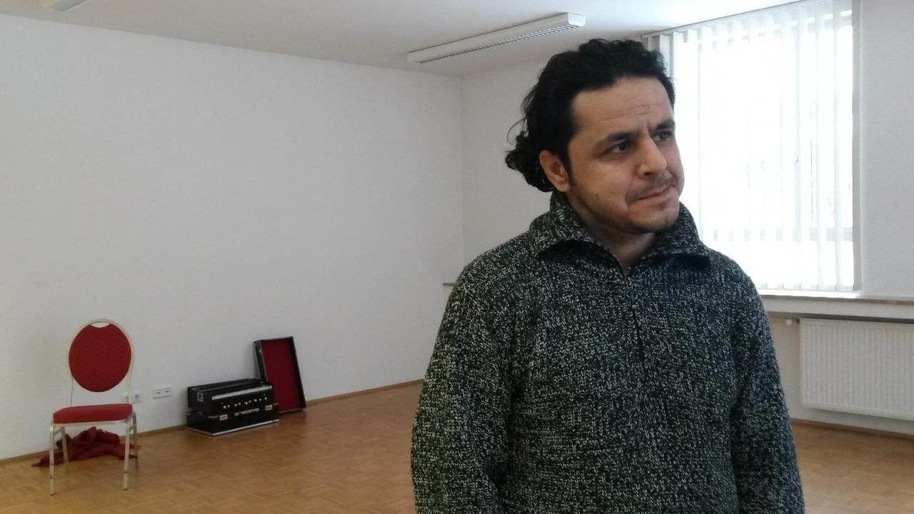 Der afghanische Musiker und Arzt Ahmad Shakid Pouya Der afghanische Musiker und Arzt Ahmad Shakid Pouya
