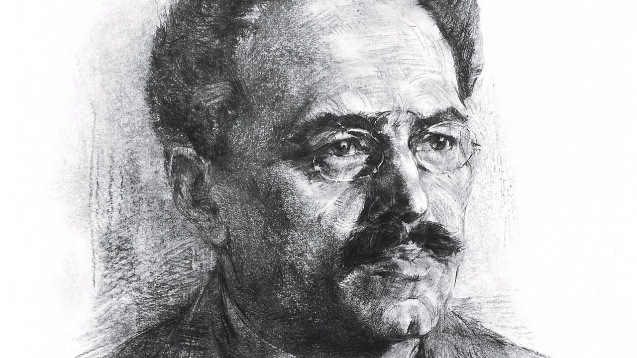 Der Jurist und Politiker Karl Liebknecht nach einer Kohlezeichnung von Gerhard Augst geboren 1871. Der Jurist und Politiker Karl Liebknecht nach einer Kohlezeichnung von Gerhard Augst geboren 1871.