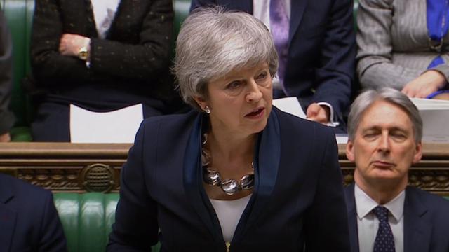 Theresa May hält eine Rede im Parlament 