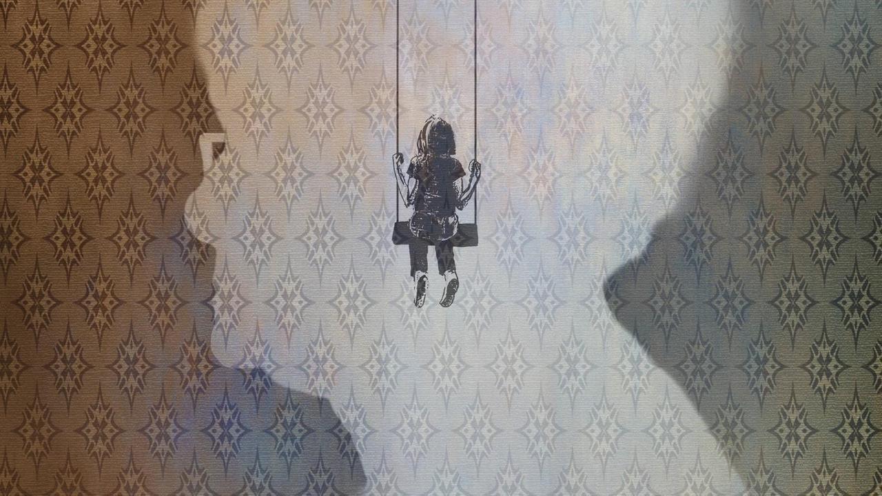 Illustration zeigt die Silhouette einer alten Dame, die sich daran erinnert als junges Mädchen auf einer Schaukel gesessen zu haben. Illustration zeigt die Silhouette einer alten Dame, die sich daran erinnert als junges Mädchen auf einer Schaukel gesessen zu haben.