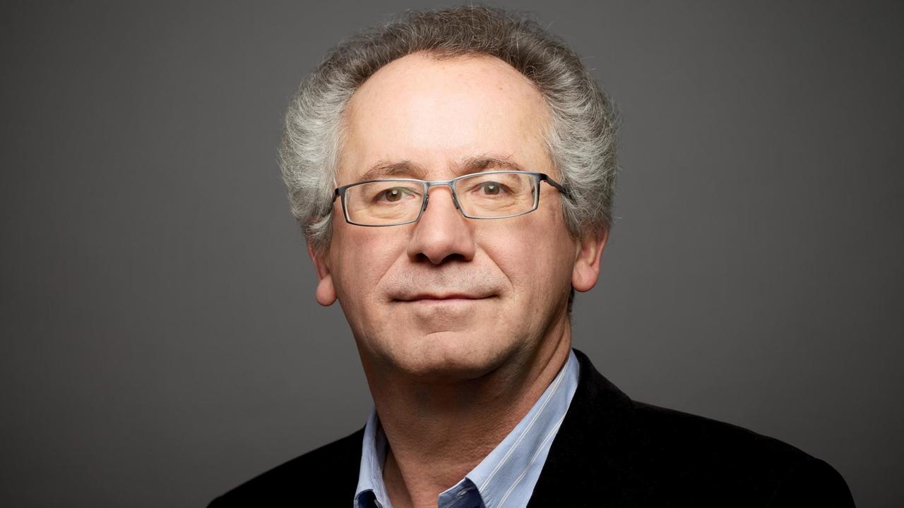 Ernst Osterkamp im Porträt Ernst Osterkamp im Porträt