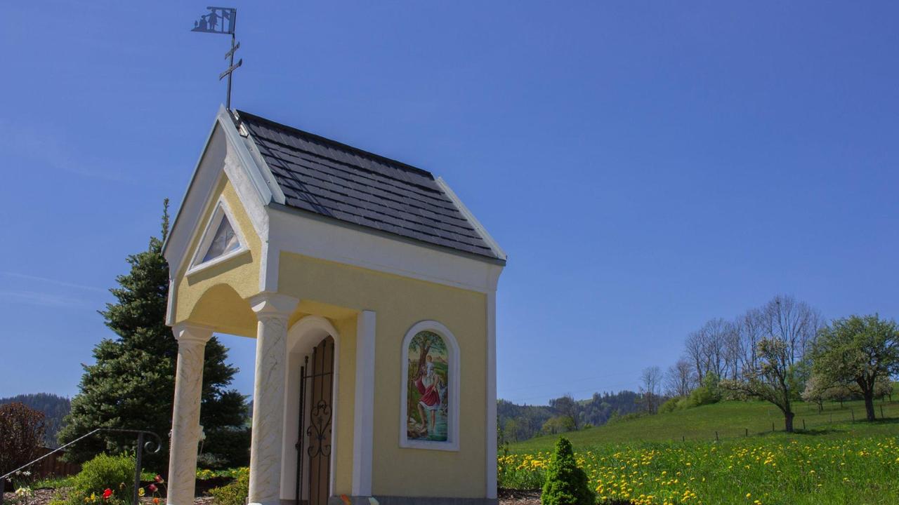Typische Kapelle aus dem Lavanttal, Österreich Typische Kapelle aus dem Lavanttal, Österreich
