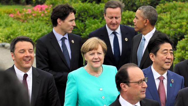 Angela Merkel mit den Staatschefs von Italien, Frankreich, Japan, Großbritannien, Kanada und den USA beim G7-Treffen in Japan.