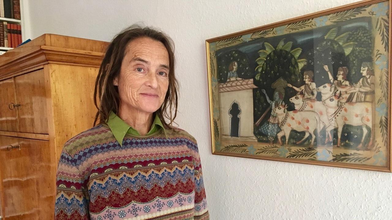 Die zum Hinduismus konvertierte Kuhschützerin Friederike Brüning Die zum Hinduismus konvertierte Kuhschützerin Friederike Brüning
