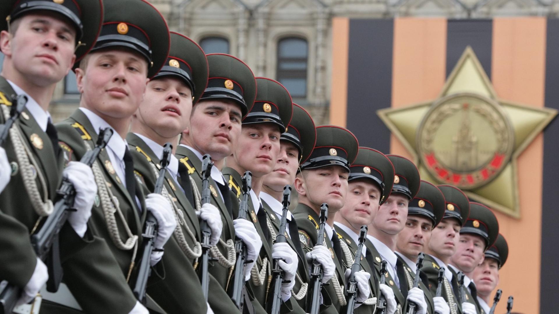 Ein Bild von der russischen Siegesparade 2010 Ein Bild von der russischen Siegesparade 2010