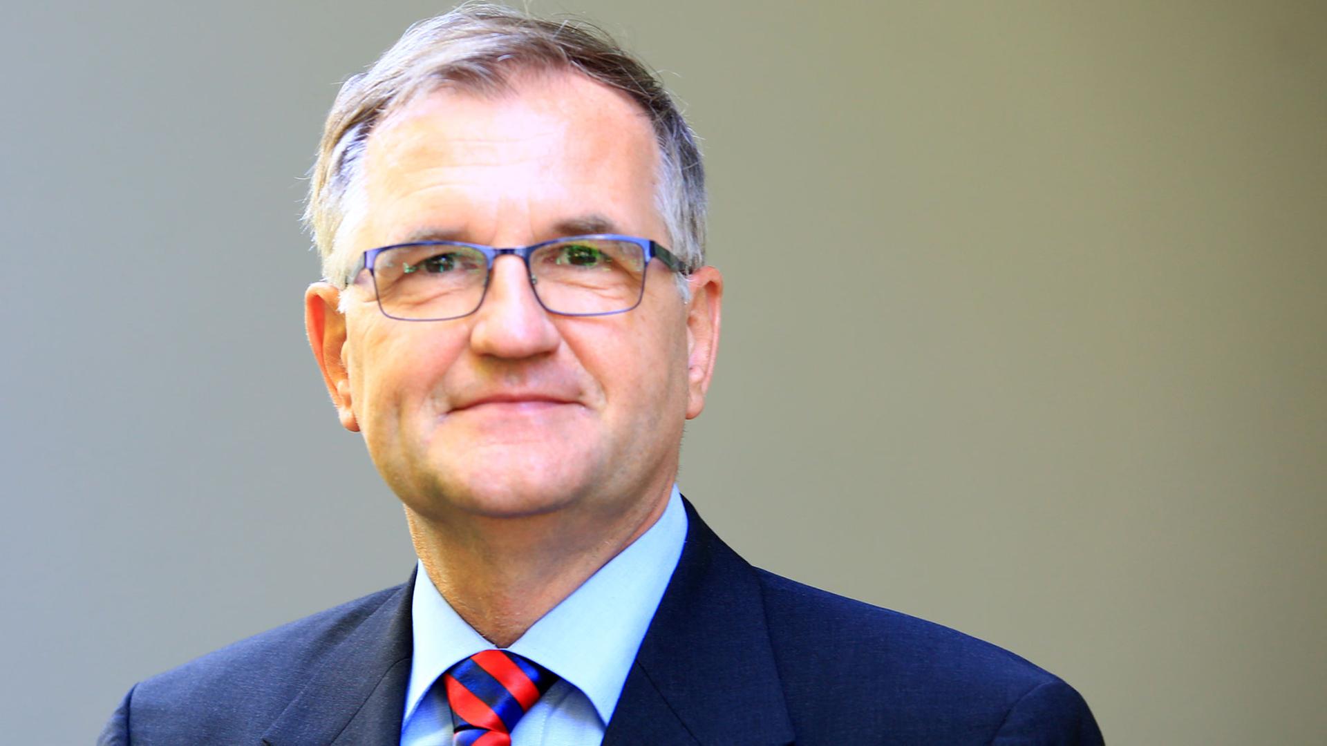 Porträtaufnahme des Politikwissenschaftlers und Journalisten Andreas Püttmann Porträtaufnahme des Politikwissenschaftlers und Journalisten Andreas Püttmann