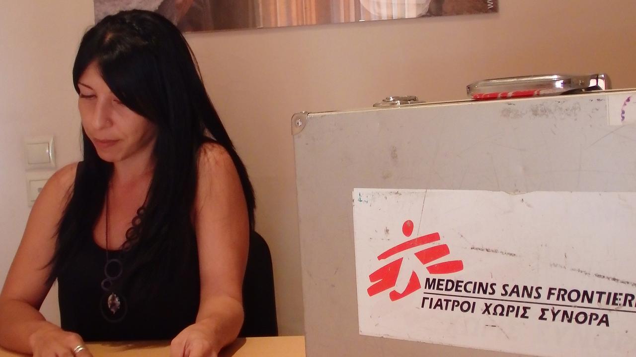 Die Psychologin Aliki Meimaridou betreut in Griechenland ankommende Flüchtlinge. Die Psychologin Aliki Meimaridou betreut in Griechenland ankommende Flüchtlinge.