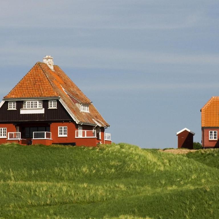 äuser auf einer Düne in Lönstrup, Jütland, Dänemark