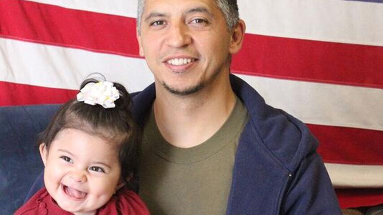 Mauricio Hernández mit seiner Tochter Emily