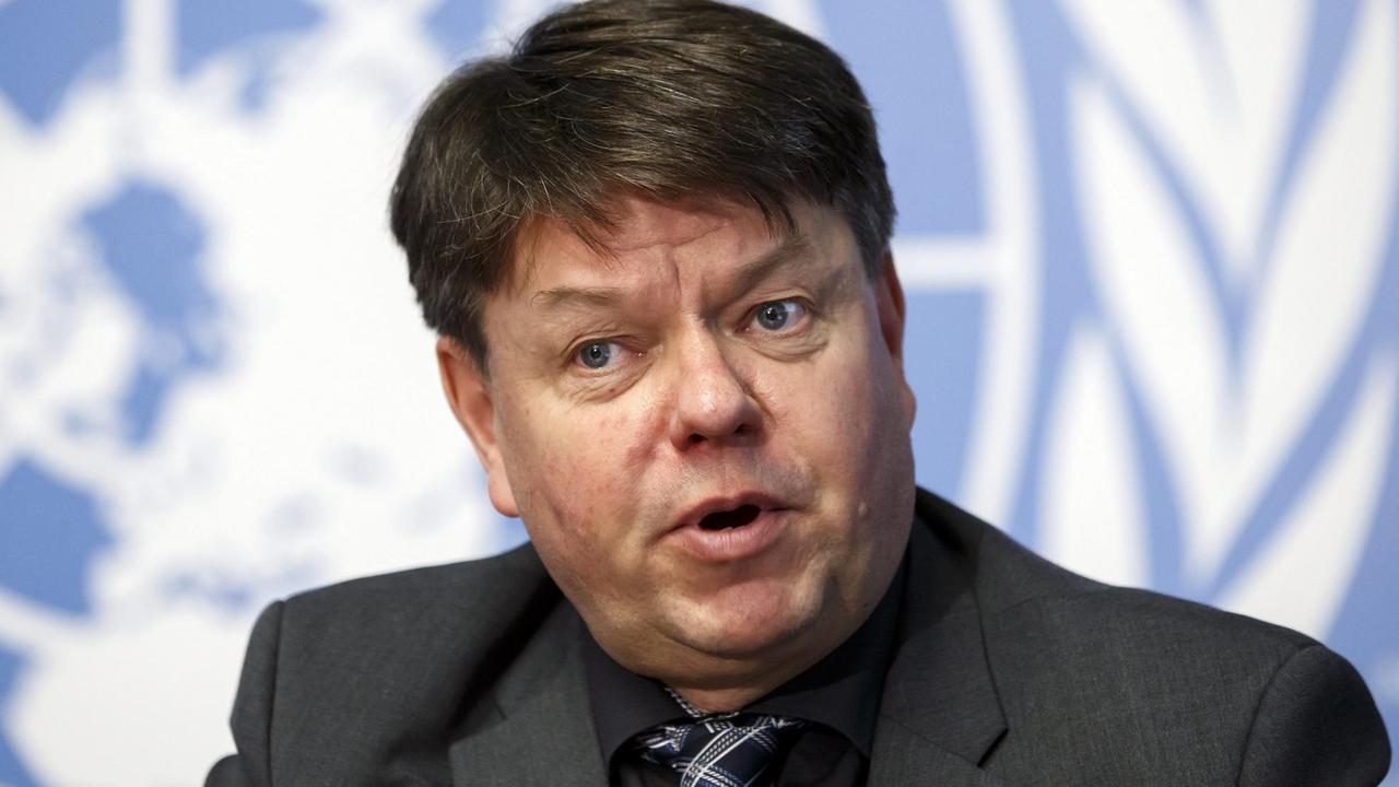 epa05224288 Finland's Petteri Taalas, newly named as WMO Secretary-General, speaks to the media about the global climate and extreme weather events during a press conference, at the European headquarters of the United Nations in Geneva, Switzerland, 21 March 2016. EPA/SALVATORE DI NOLFI | epa05224288 Finland's Petteri Taalas, newly named as WMO Secretary-General, speaks to the media about the global climate and extreme weather events during a press conference, at the European headquarters of the United Nations in Geneva, Switzerland, 21 March 2016. EPA/SALVATORE DI NOLFI |