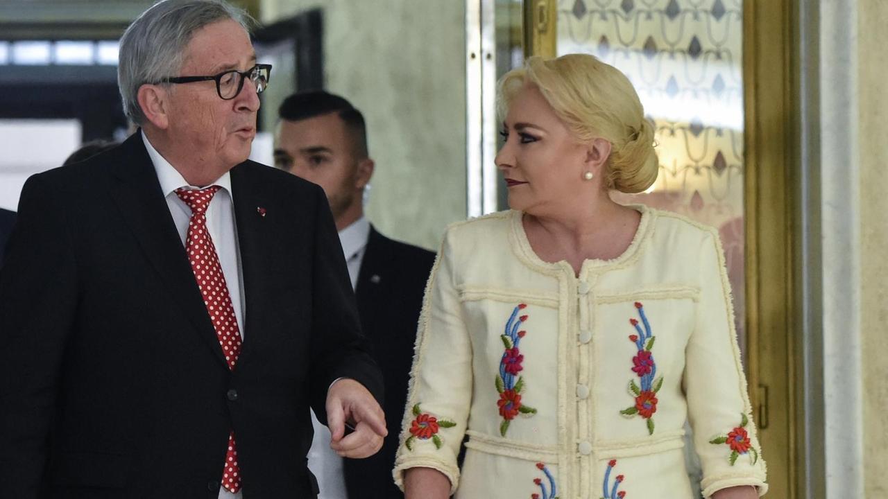 EU-Kommissionspräsident Jean-Claude Juncker und Rumäniens Regierunschefin Viorica Dancila in Bukarest EU-Kommissionspräsident Jean-Claude Juncker und Rumäniens Regierunschefin Viorica Dancila in Bukarest