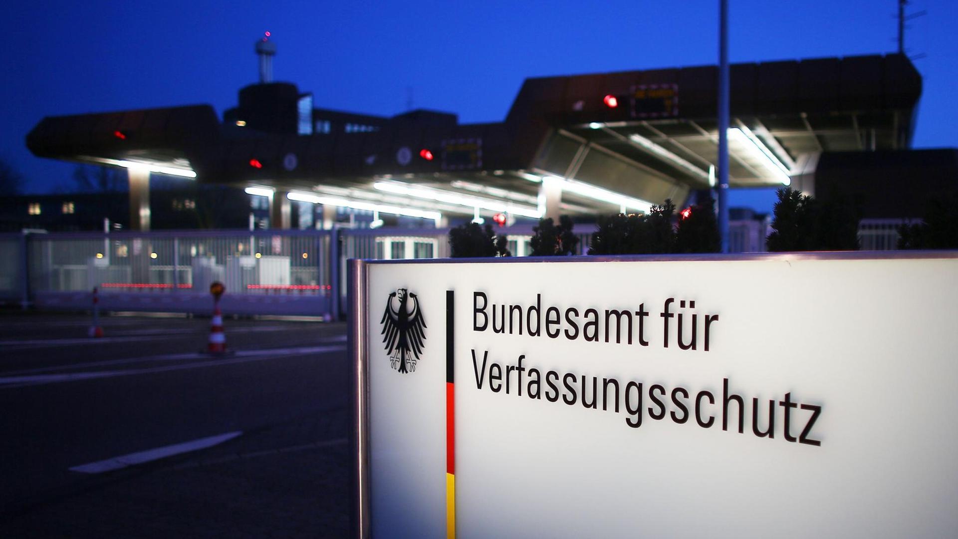 Das Bundesamt für den Verfassungsschutz in Köln Das Bundesamt für den Verfassungsschutz in Köln