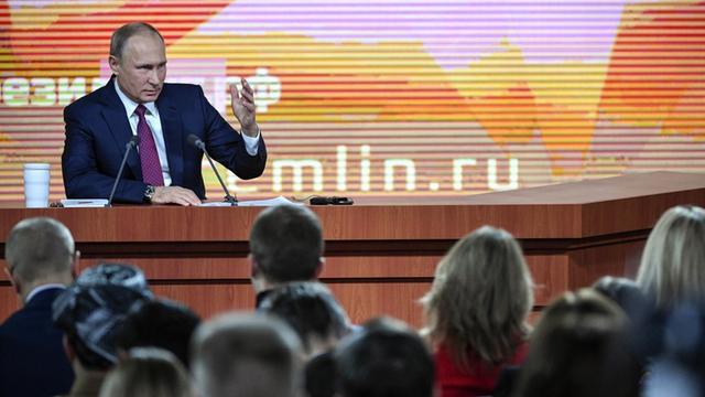 Russlands Präsident Wladimir Putin bei seiner jährlichen Pressekonferenz in Moskau.