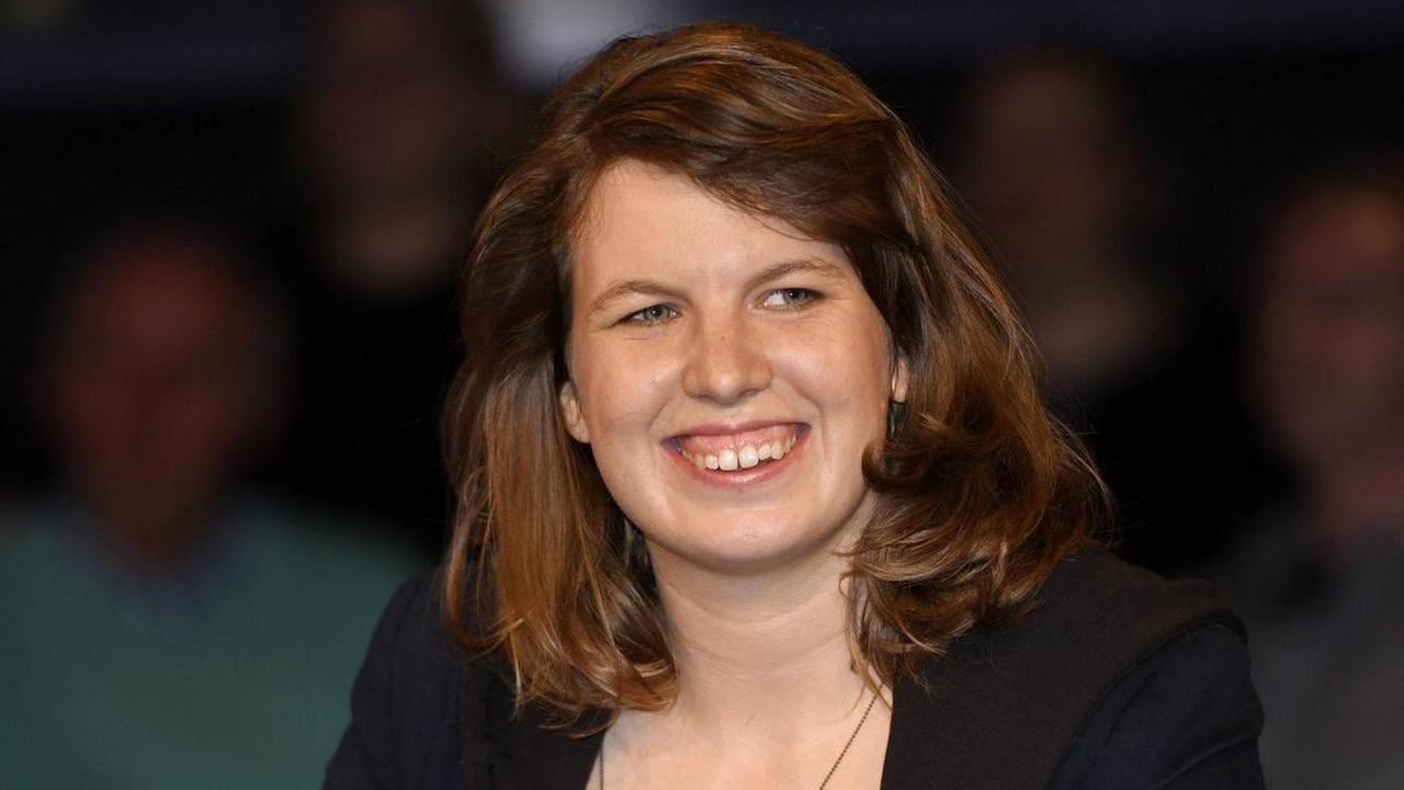 Franca Parianen bei der Aufzeichnung der NDR-Talkshow Tietjen und Bommes im NDR-Studio auf dem Messegelände. Hannover, 22.03.2019 Franca Parianen bei der Aufzeichnung der NDR-Talkshow Tietjen und Bommes im NDR-Studio auf dem Messegelände. Hannover, 22.03.2019