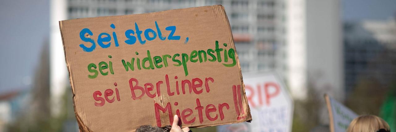 Großdemonstration gegen steigende Mieten und soziale Verdrängung am 14.4.2018 in Berlin. Großdemonstration gegen steigende Mieten und soziale Verdrängung am 14.4.2018 in Berlin.