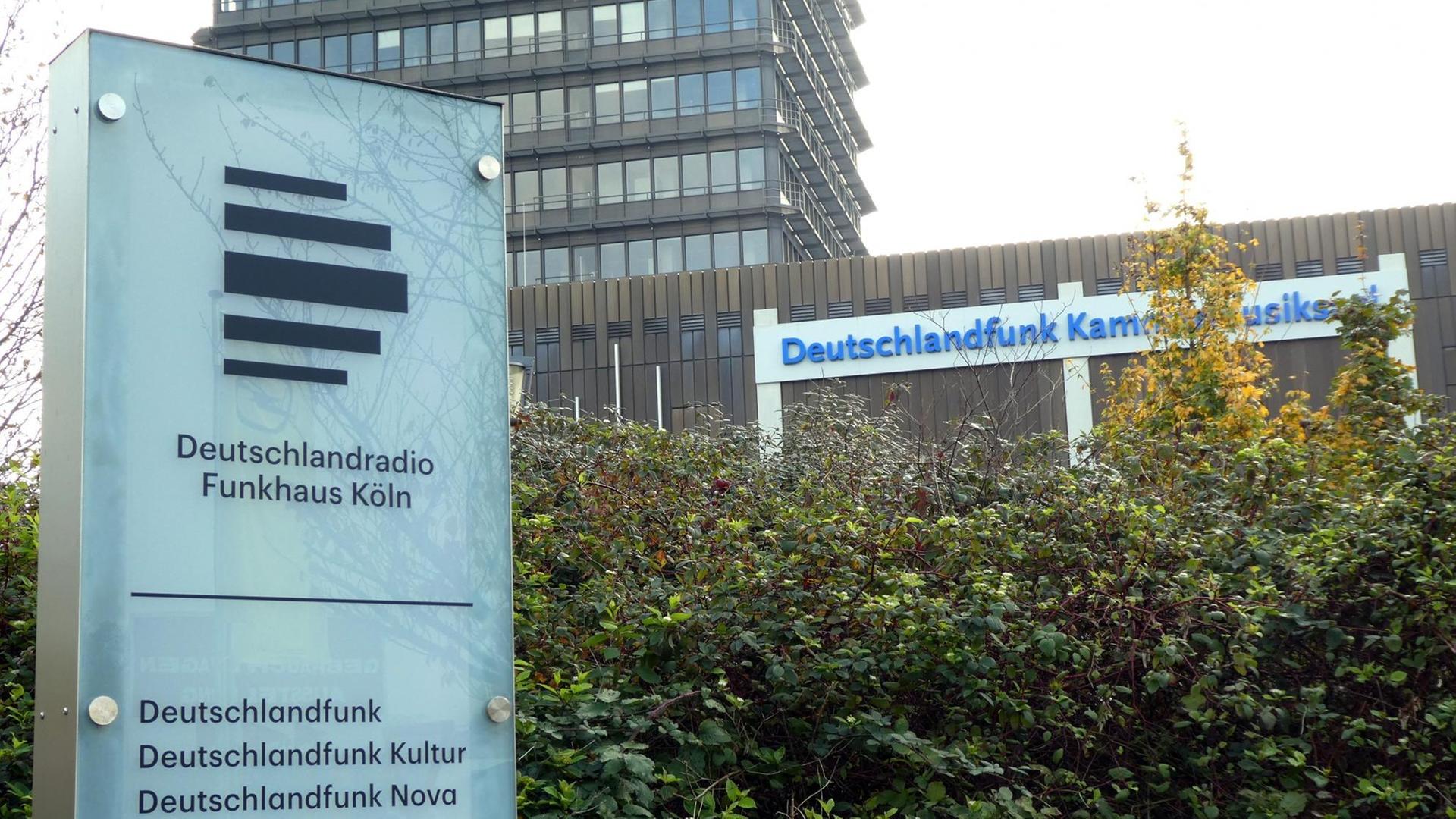 Die Gebäude des Deutschlandfunks im Kölner Stadtteil Raderthal Die Gebäude des Deutschlandfunks im Kölner Stadtteil Raderthal