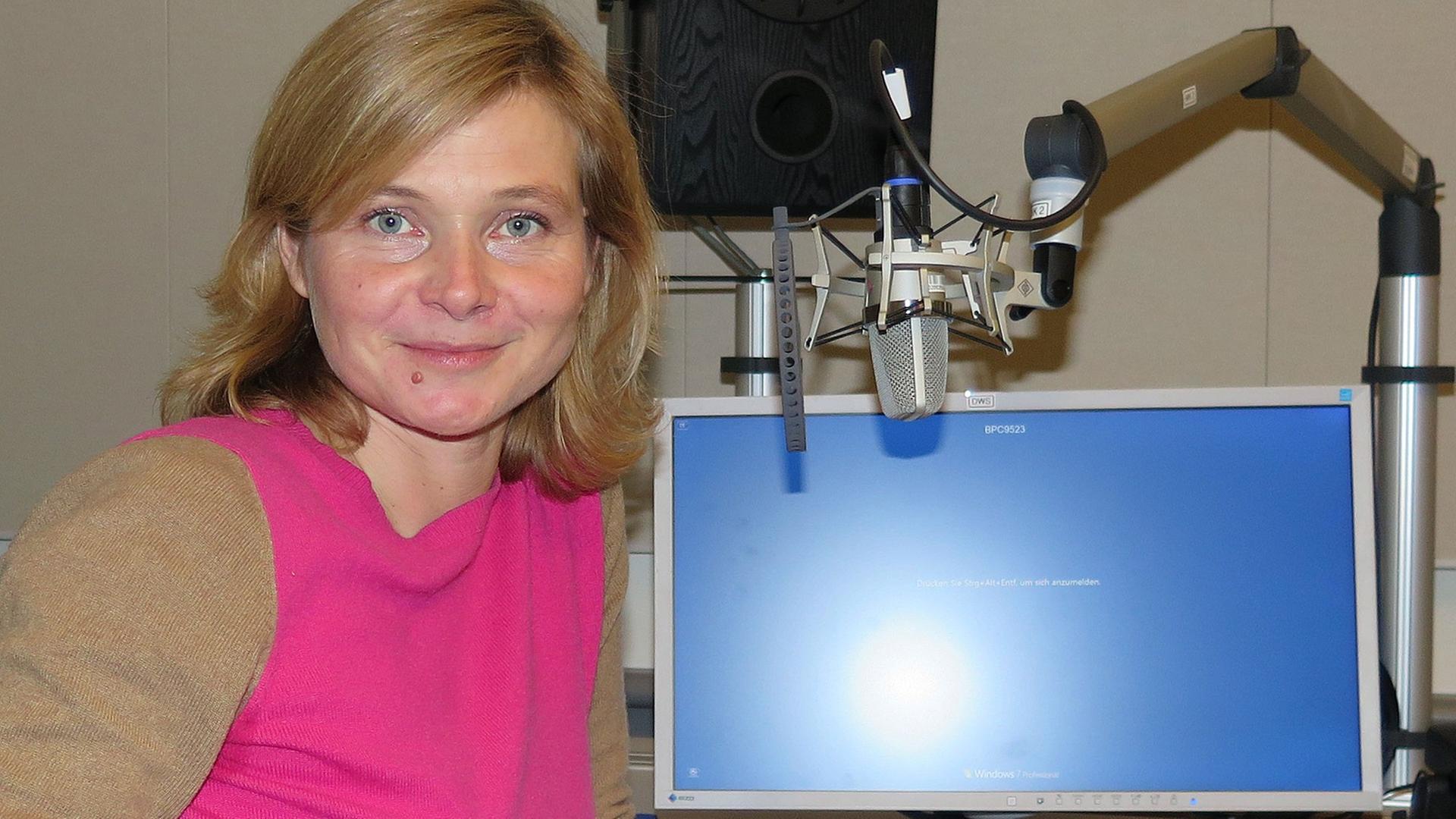 Bernadette La Hengst Bernadette La Hengst
