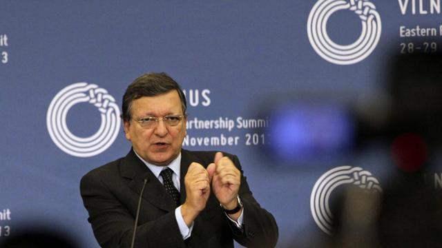 Der EU-Kommissionspräsident José Manuel Barroso hält auf dem EU-Osteuropagipfel in Vilnius eine Rede.