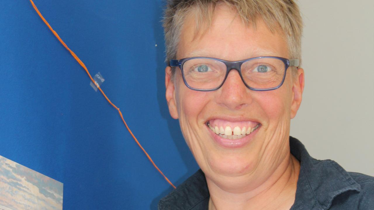 Lann Hornscheidt hat eine Professur für Gender Studies und Linguistik an der Humboldt-Universität zu Berlin. Lann Hornscheidt hat eine Professur für Gender Studies und Linguistik an der Humboldt-Universität zu Berlin.