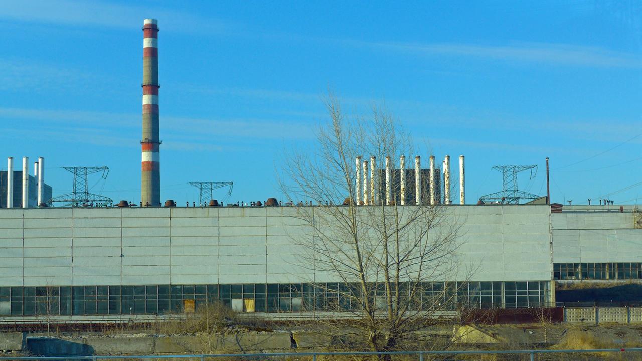 Block 3 des ehemaligen Wladimir-Illjitsch-Lenin-Kernkraftwerks von Tschernobyl Block 3 des ehemaligen Wladimir-Illjitsch-Lenin-Kernkraftwerks von Tschernobyl