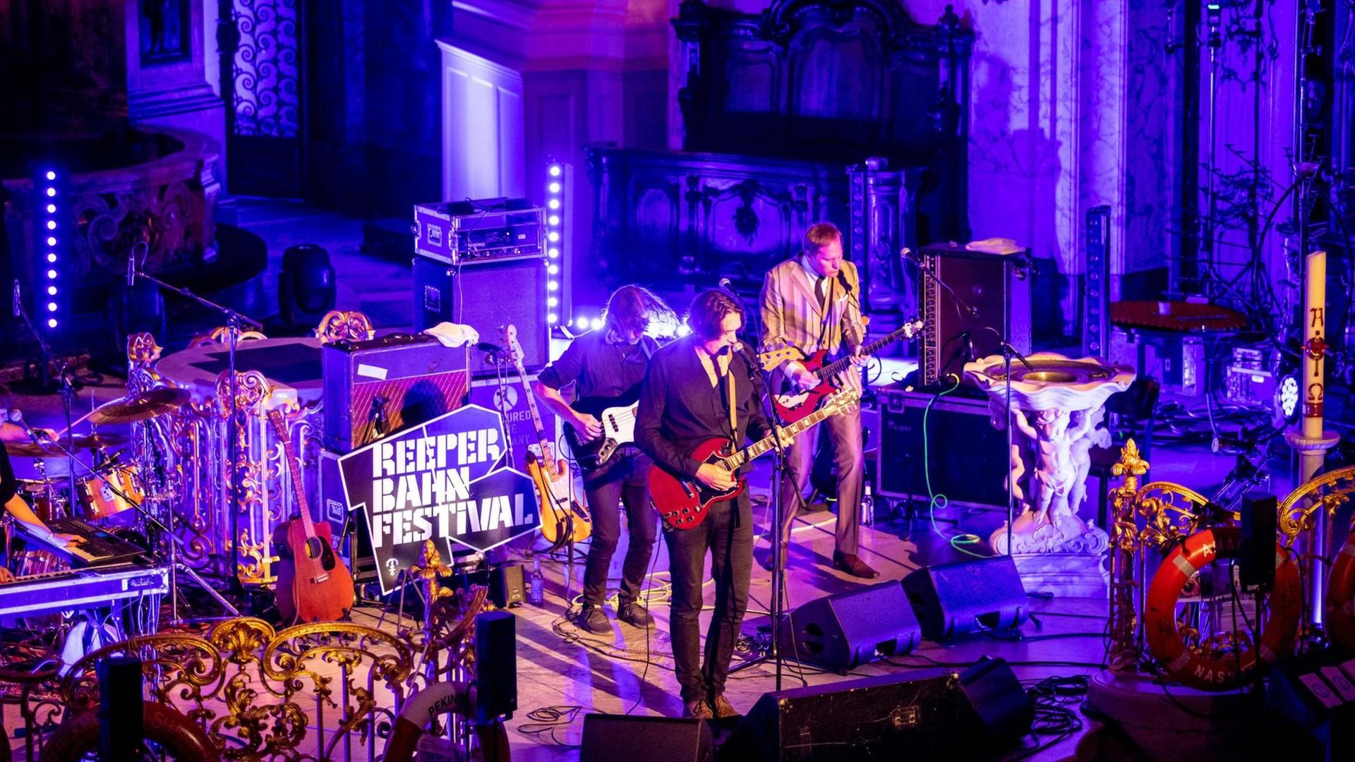 Die Band Die Sterne spielt am 19. September 2020 ein Konzert in der Hauptkirche St. Michaelis im Rahmen des Reeperbahn Festivals in Hamburg.