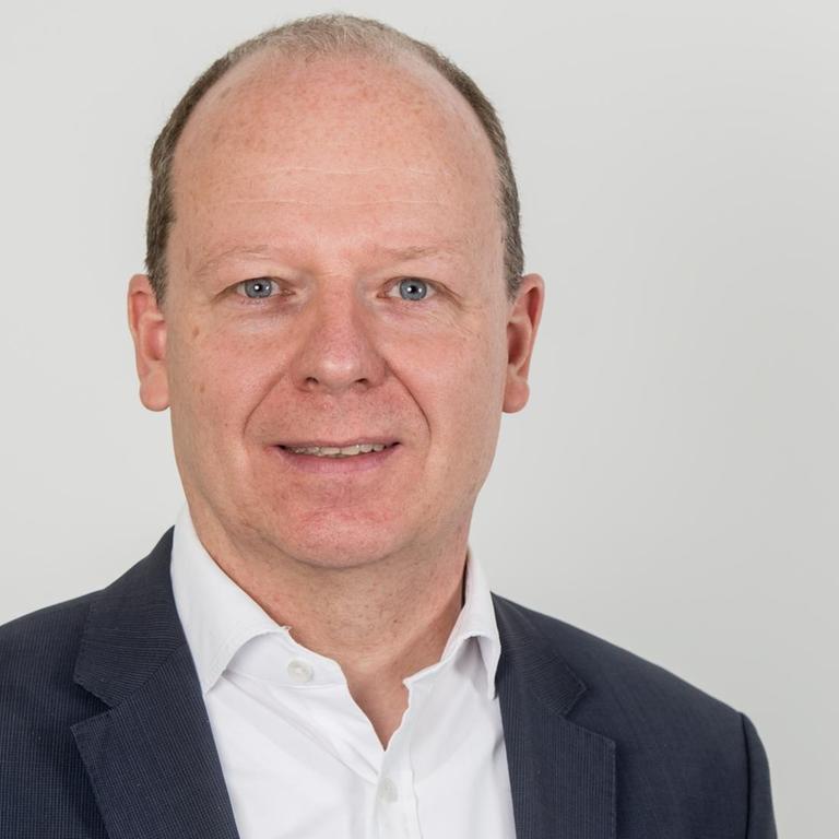 Korrespondent Sebastian Engelbrecht