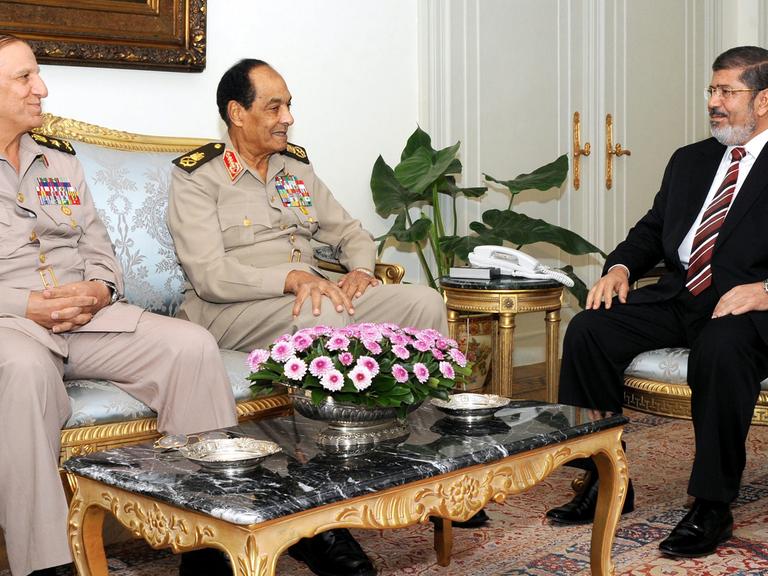 Mohammed Mursi im Juli 2012, damals noch Präsident in Ägypten, bei einem Treffen in Kairo.