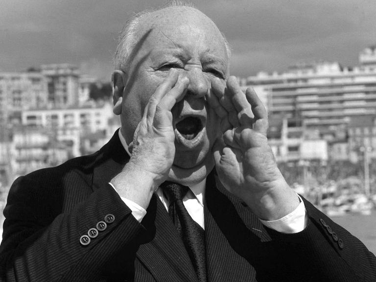 Der britische Filmregisseur Alfred Hitchcock im Mai 1972 in Cannes