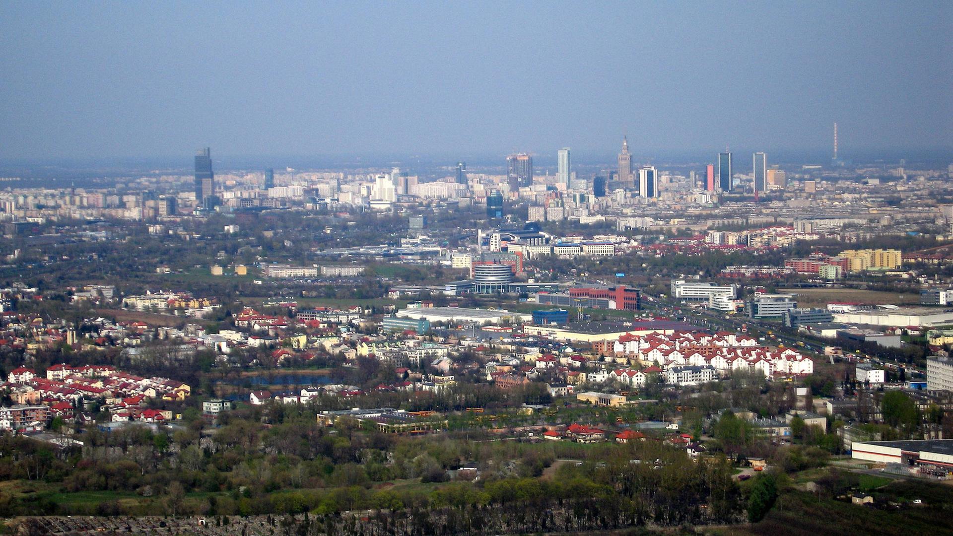 Luftaufnahme der polnischen Hauptstadt Warschau Luftaufnahme der polnischen Hauptstadt Warschau
