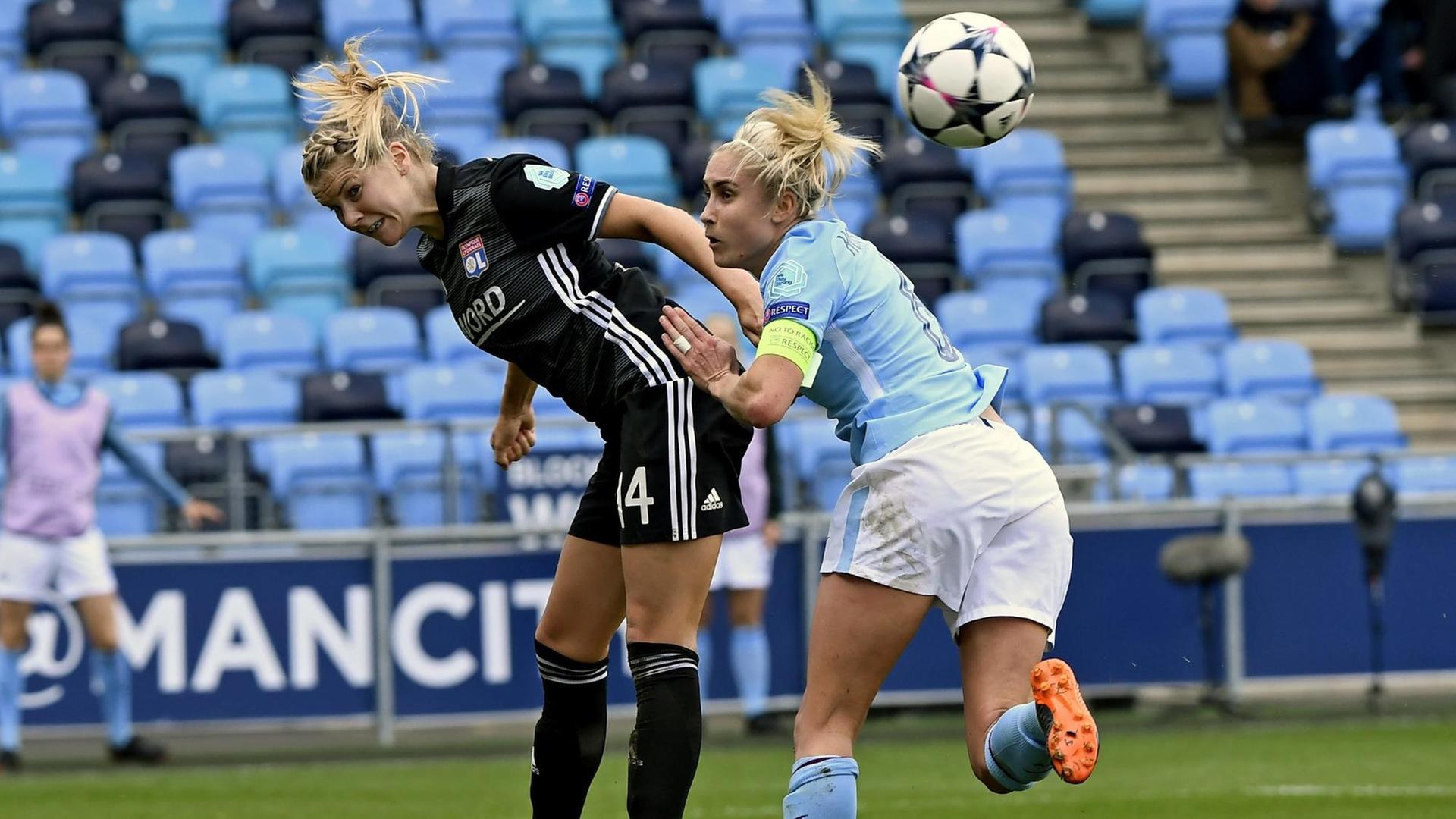 Champions-League-Spiel im Frauenfußball: Manchester City gegen Olympique Lyon am 22. April 2018. Champions-League-Spiel im Frauenfußball: Manchester City gegen Olympique Lyon am 22. April 2018.