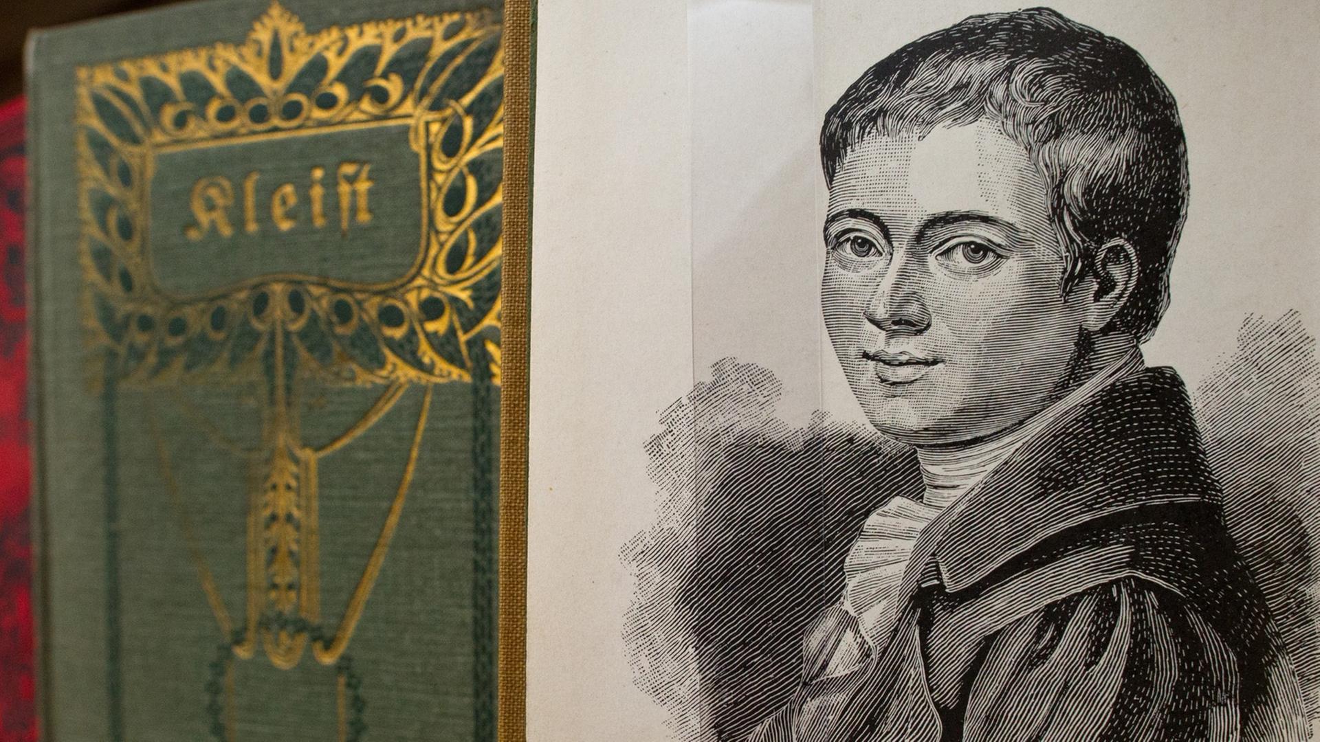 Das bild zeigt eine historische Ausgabe eines Kleist-Werks und eine Zeichnung des Dichters. Das bild zeigt eine historische Ausgabe eines Kleist-Werks und eine Zeichnung des Dichters.