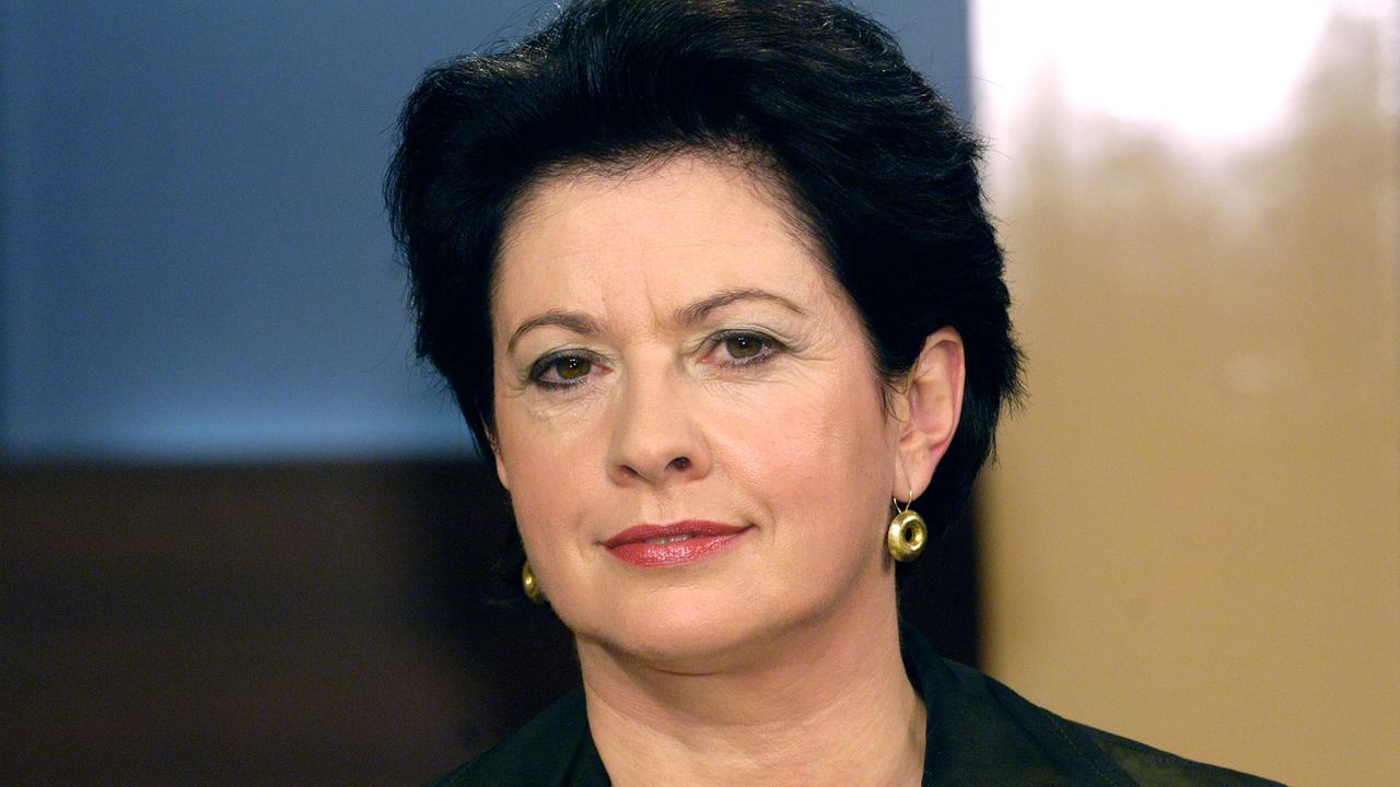 Die Vorsitzende des EU-Menschenrechtsausschusses, Barbara Lochbihler (Grüne) in einer Fernseh-Talkshow. Die Vorsitzende des EU-Menschenrechtsausschusses, Barbara Lochbihler (Grüne) in einer Fernseh-Talkshow.