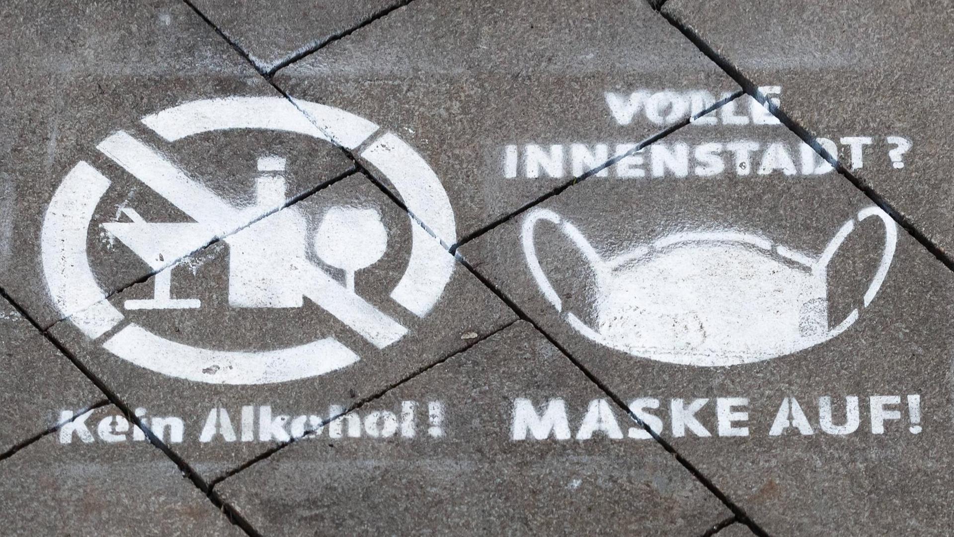 Piktogramme zu Maskenpflicht und Alkoholverbot in der Innenstadt Erfurt Piktogramme zu Maskenpflicht und Alkoholverbot in der Innenstadt Erfurt