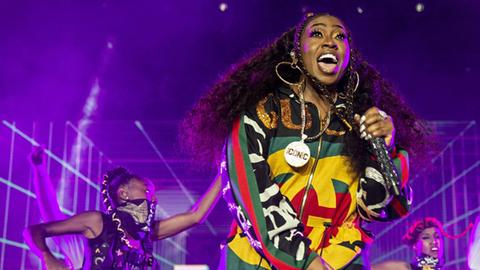 Missy Elliott zeigt ihre Show in New Orleans auf dem 2018 Essence Festival im Mercedes-Benz Superdome: 7. Juli 2018