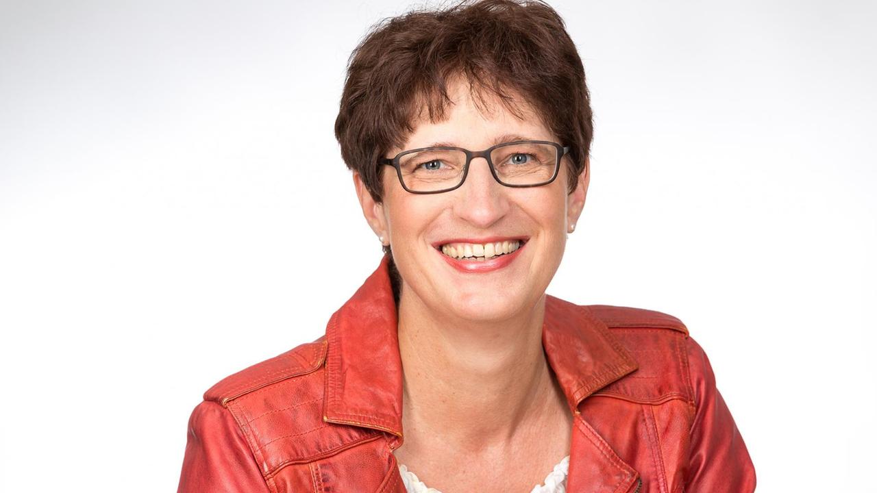 Doris Klingenhagen, Referentin für Europäische Jugendpolitik bei der Arbeitsgemeinschaft der Evangelischen Jugend in Deutschland Doris Klingenhagen, Referentin für Europäische Jugendpolitik bei der Arbeitsgemeinschaft der Evangelischen Jugend in Deutschland