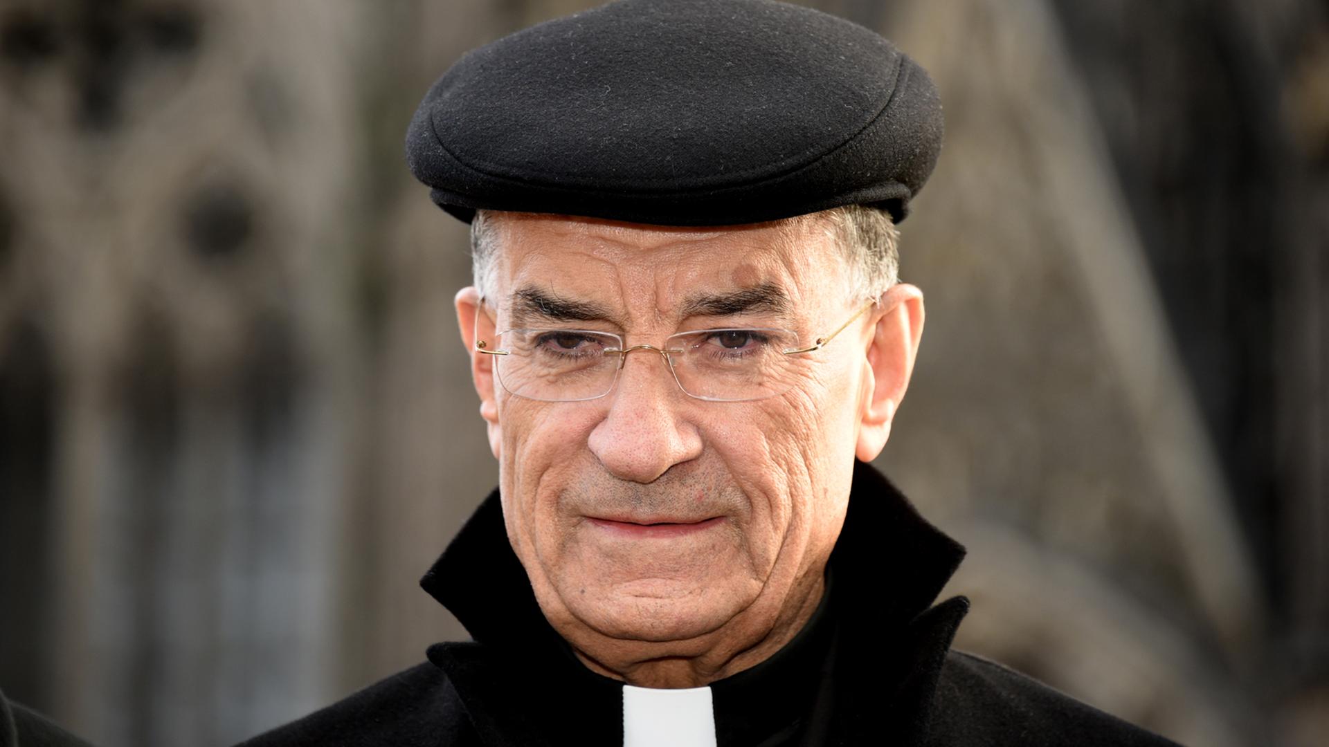 Porträtfoto des Oberhaupts der maronitischen Christen des Libanon, des Patriarchen Béchara Pierre Kardinal Raï Porträtfoto des Oberhaupts der maronitischen Christen des Libanon, des Patriarchen Béchara Pierre Kardinal Raï