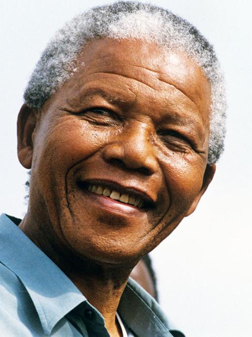 Porträtaufnahme von Nelson Mandela