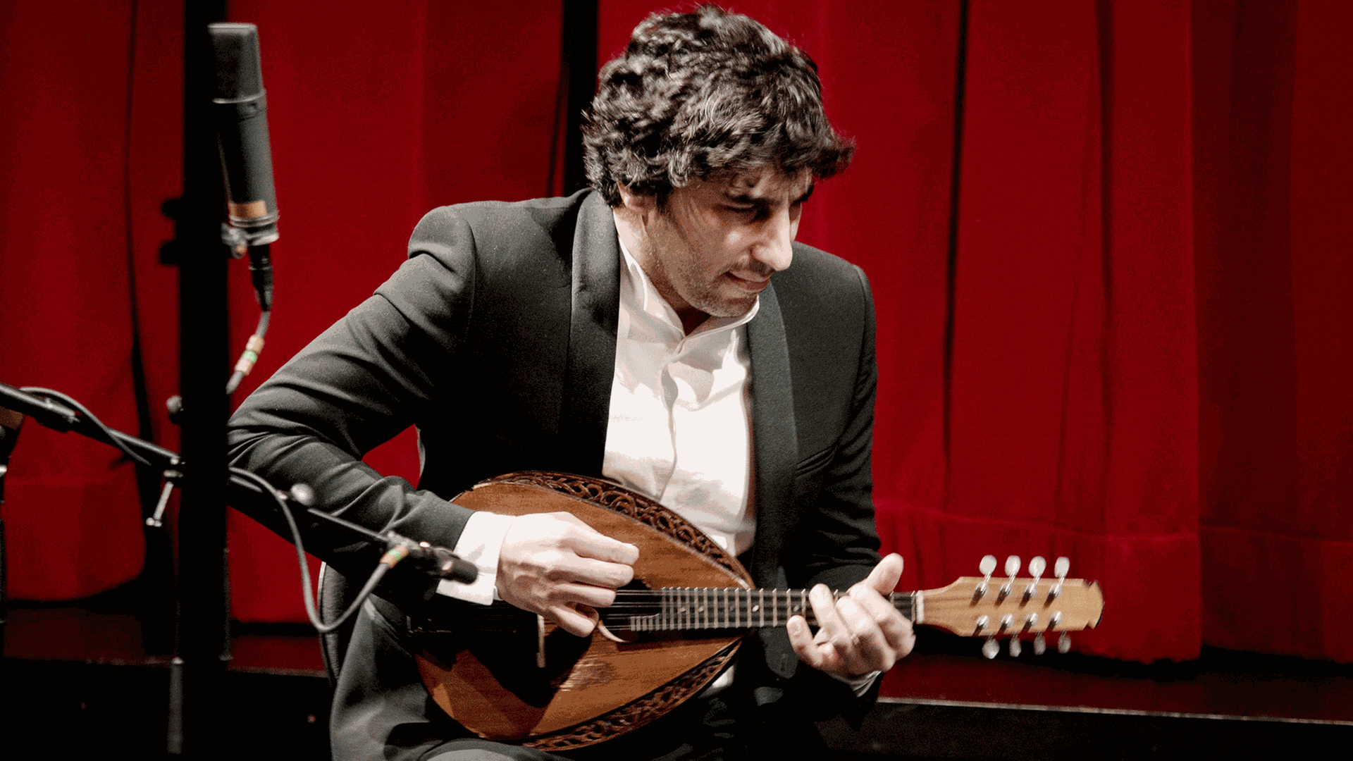 Der Mandolinen-Virtuose Avi Avital beim Heidelberger Frühling 2016 Der Mandolinen-Virtuose Avi Avital beim Heidelberger Frühling 2016