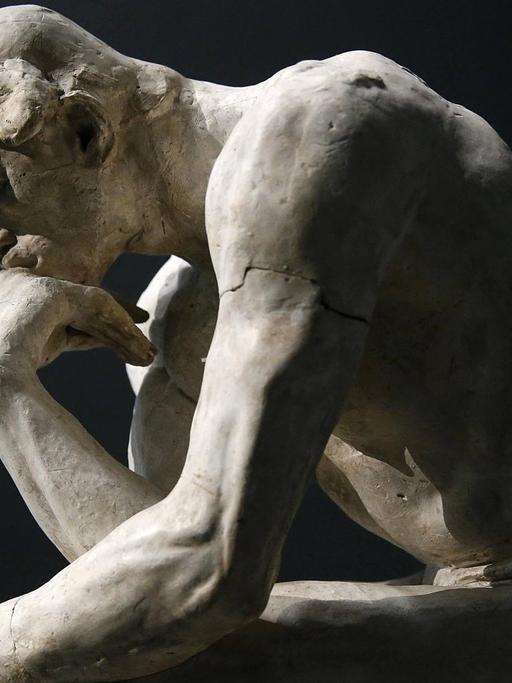 Rodin-Museum: Detail der Skulptur "Der Denker" (1881-1882).