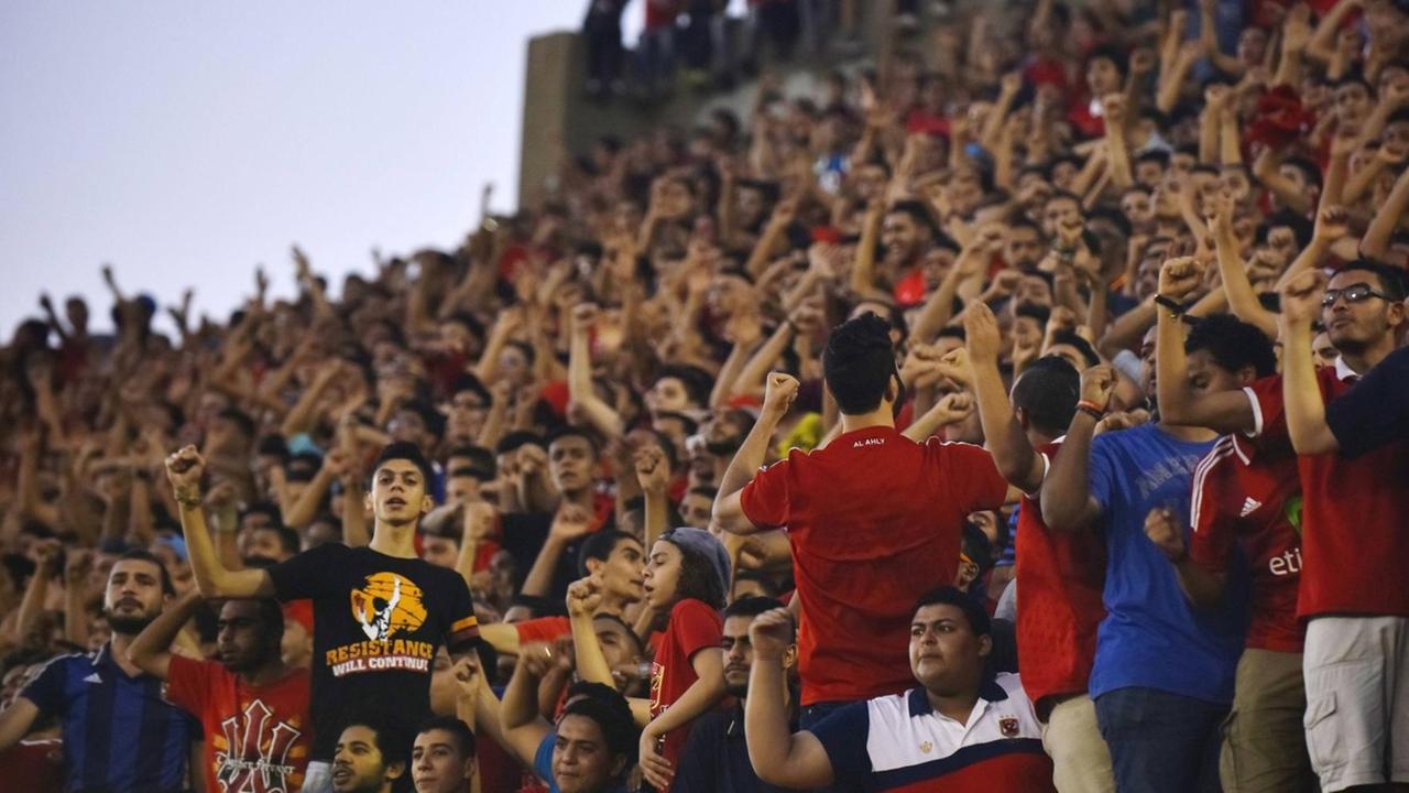 Ultras von Al Ahly 2014 in Kairo Ultras von Al Ahly 2014 in Kairo
