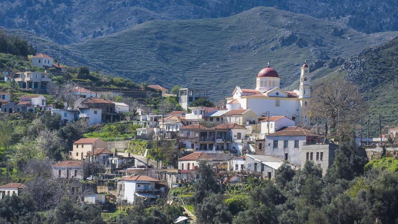 Ein Bergdorf in Kreta