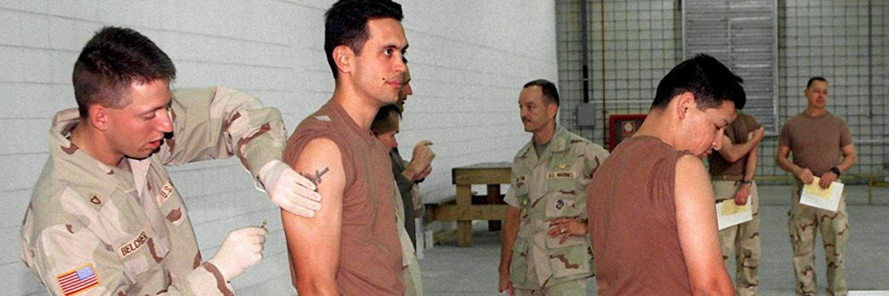 US-Soldaten werden in Kuwait-Stadt geimpft. US-Soldaten werden in Kuwait-Stadt geimpft.